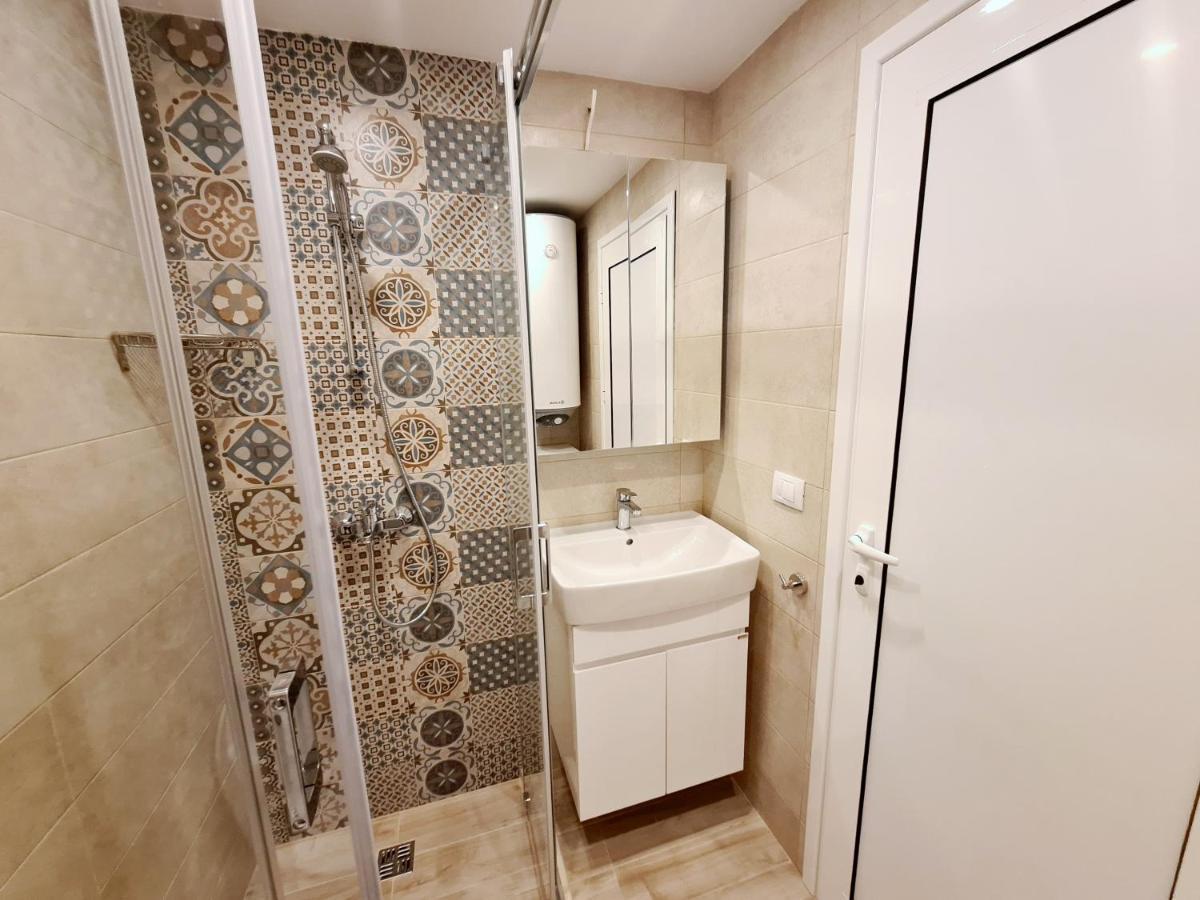 Brand New Luxury Flat In The City Center Varna Exterior foto